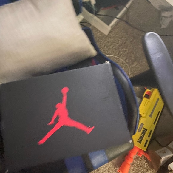 Jordan 5 what the - Picture 3 of 5